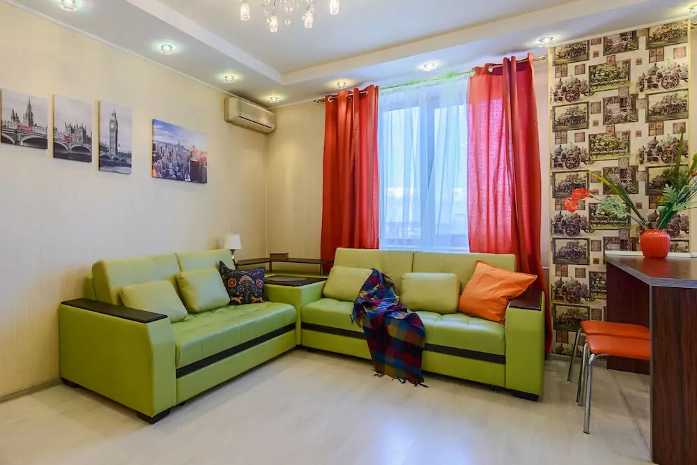 Apartment-Building "Cozy House" Kolomyazhskiy