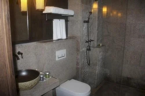 Jiudian Yiku Hotel Pinge Inn