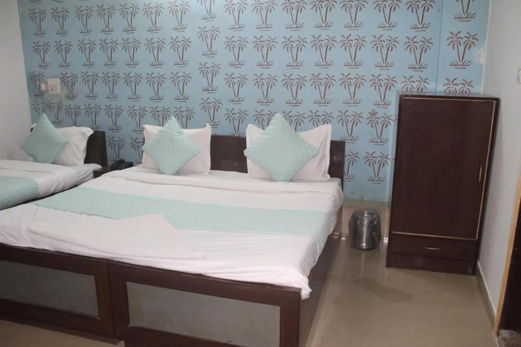 Hotel Shree Continental