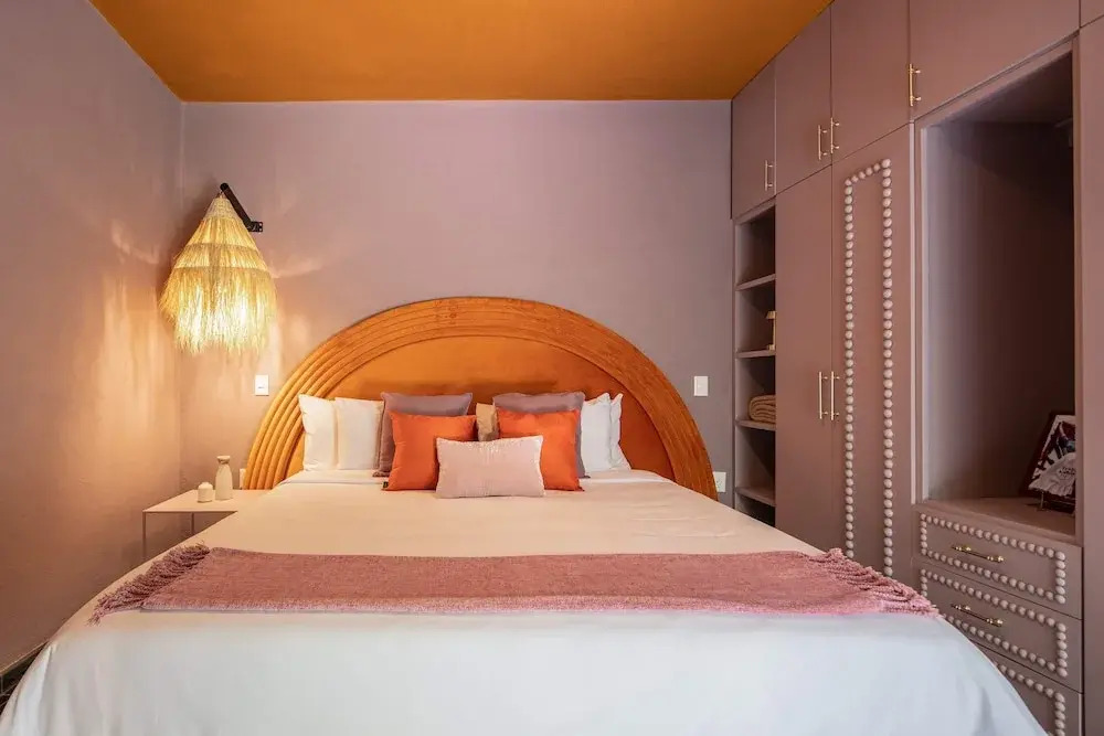 Vibrant 3Bed Villa - A Deco Retreat