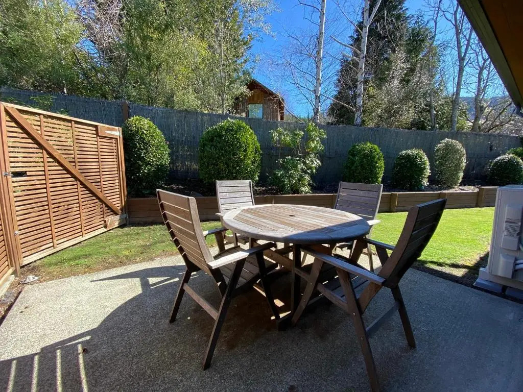 11 Forest View Cl