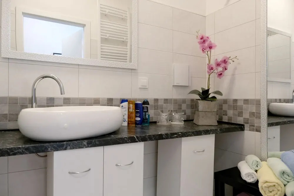 Luxury Main Square Apartments