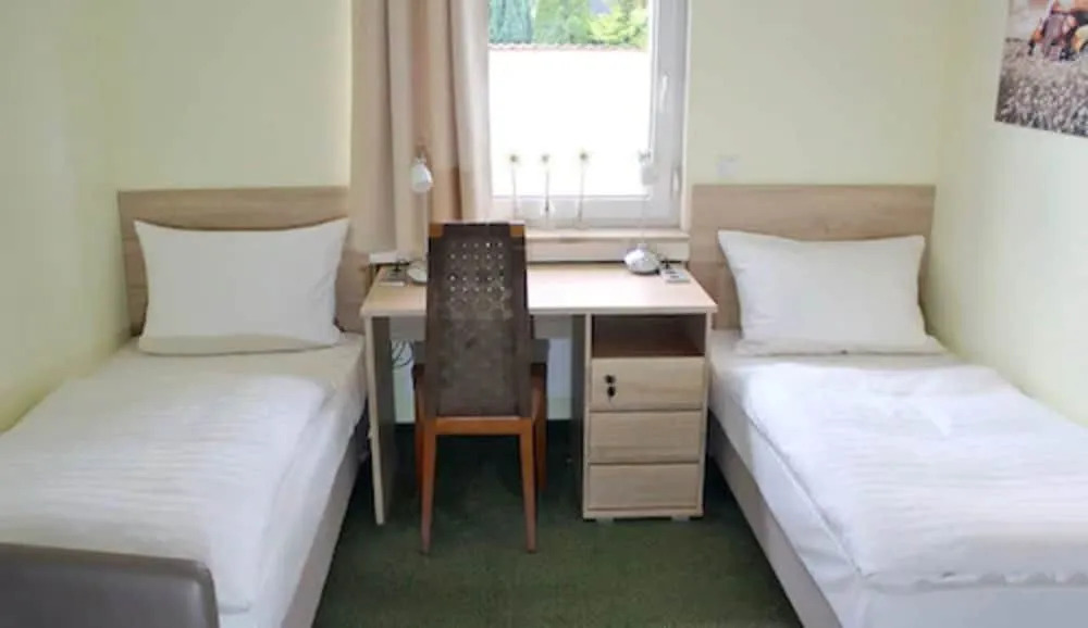 Motel de Winter - Motel - Apartmenthaus - Monteurzimmer