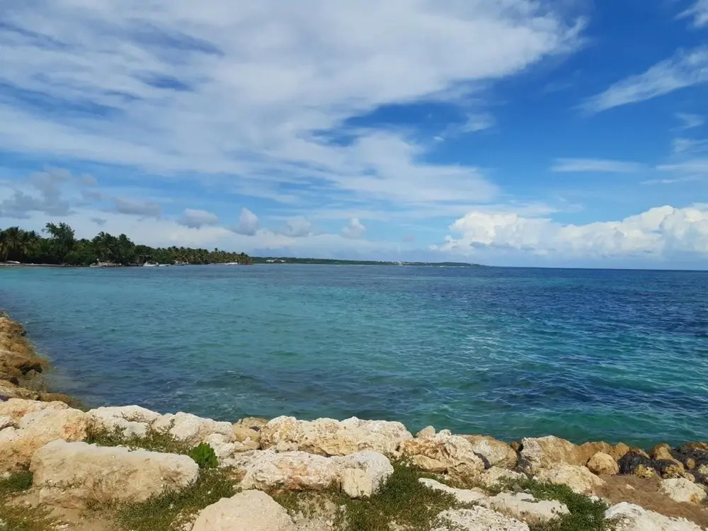 Apartment with One Bedroom in Sainte-Anne, with Wonderful Sea View, Enclosed Garden And Wifi - 3 M From the Beach