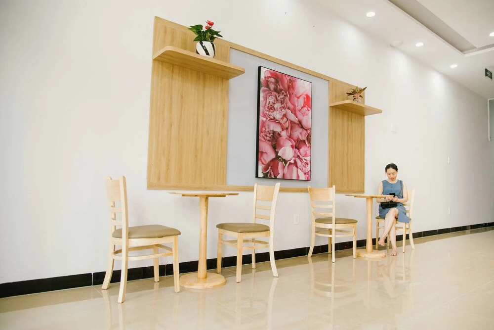 Queenie Hostel