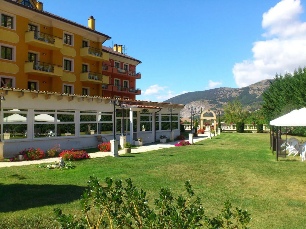 FILIPPONE HOTEL&RISTORANTE