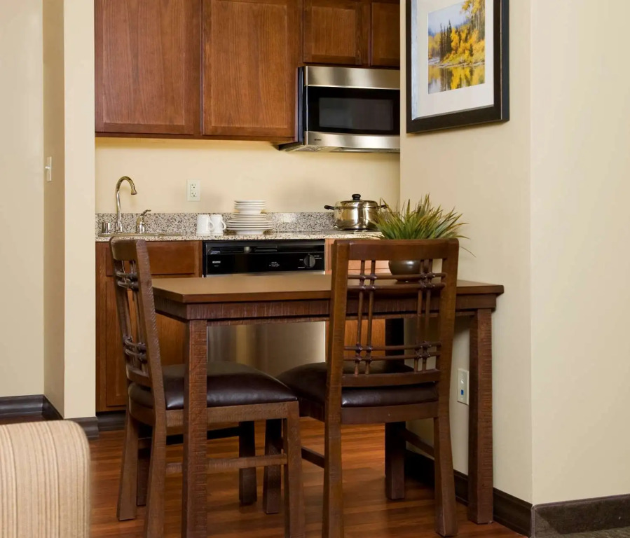 ECHO Suites Extended Stay by Wyndham Bozeman