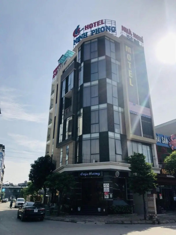 Ninh Phong Hotel