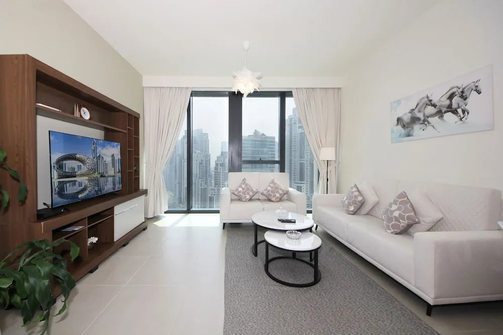 Elegant 1 Bedroom in BLVD Heights