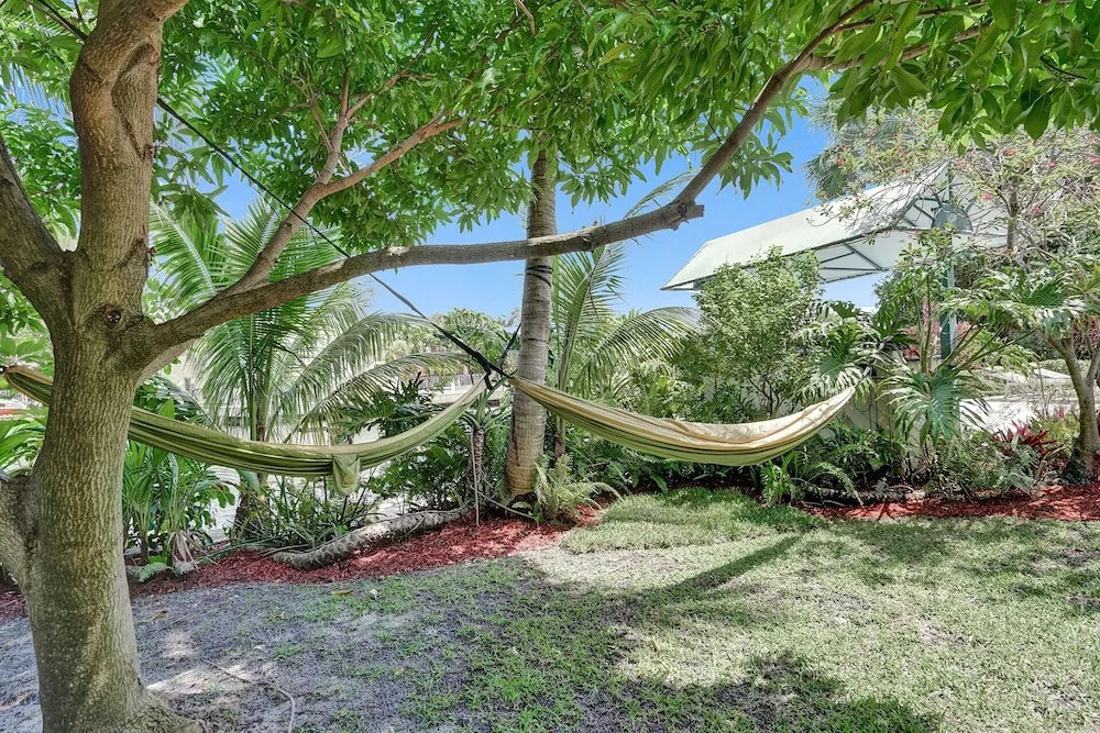 Waterfront Retreat: 7BR Villa with Pool Firepit
