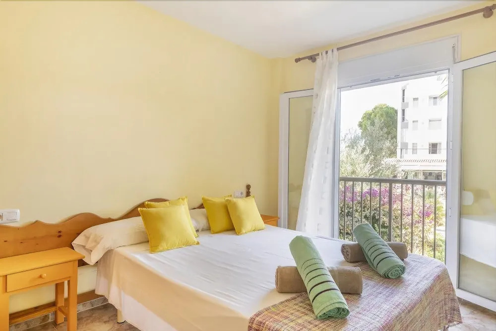 Tio Max Apartment I