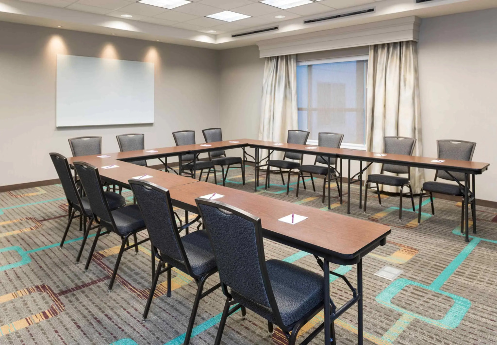 Residence Inn by Marriott Milwaukee West