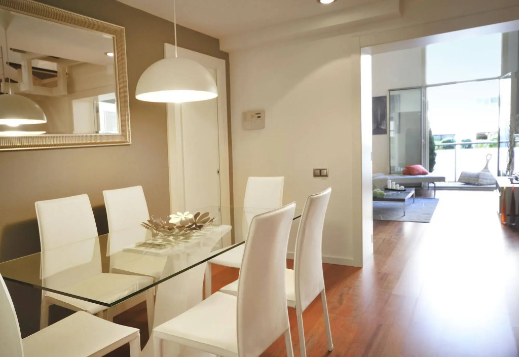 You Stylish City Center Apartments