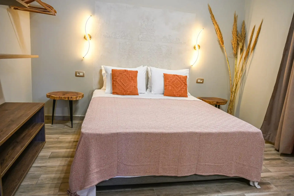 Vivis Hub City Luxury Apartments