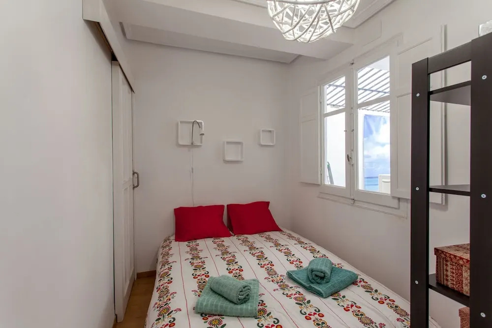 Apartment in the old town with terrace
