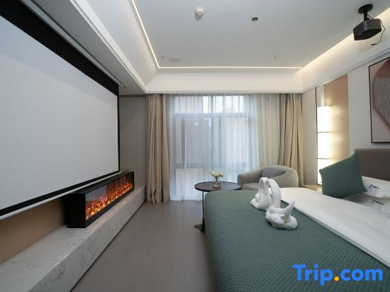 Ronghai Hotel (Shizong County)