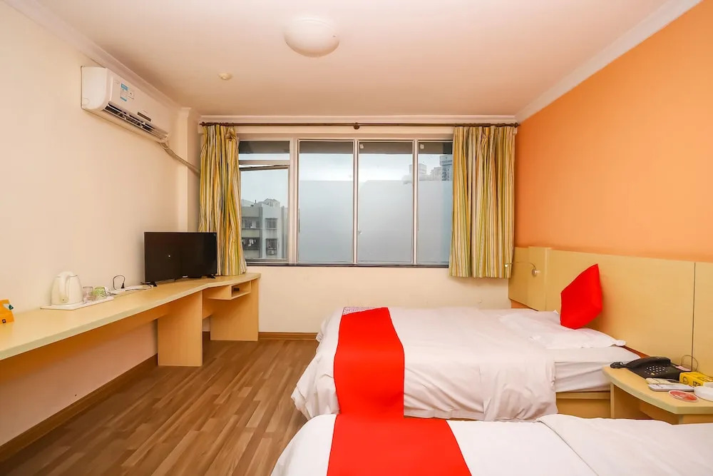 Yuanman Hotel Huizhou Yongwang Plaza