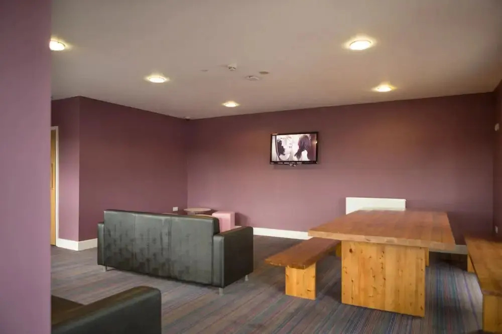 For Students Only - Dashwood Apartments in Central London