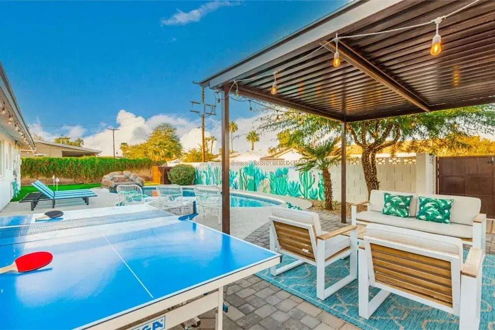 Vacay on Villa Pool Putting Grn Old Town