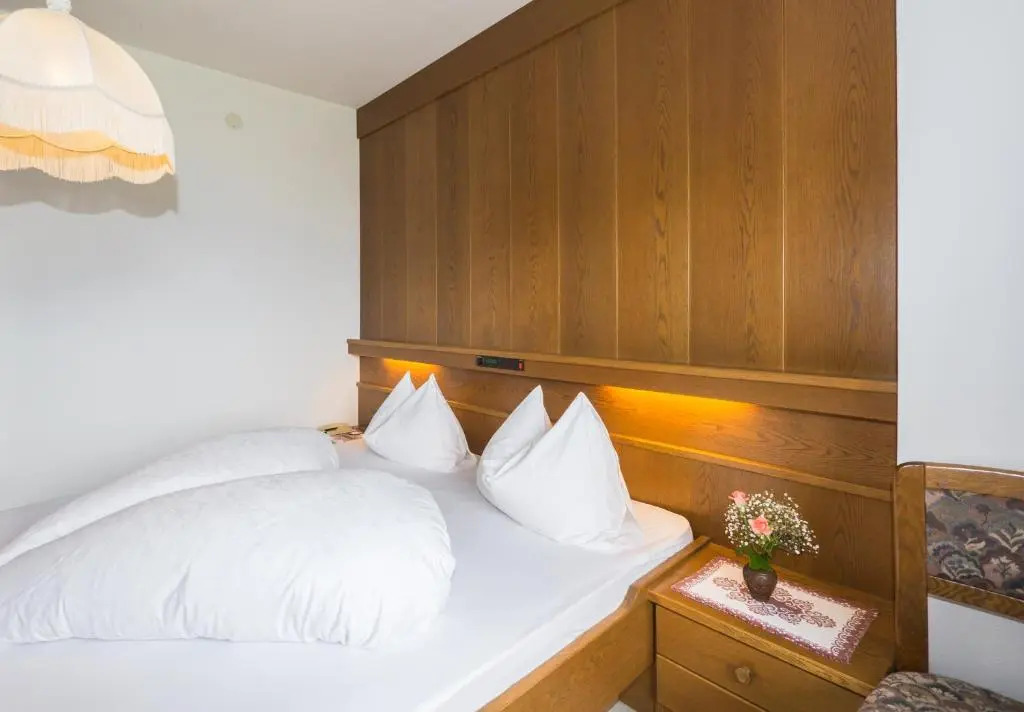 Guesthouse Pension Grafenstein