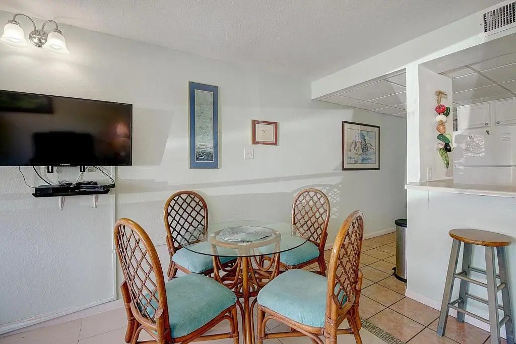 Little Shell Sm152 Condo
