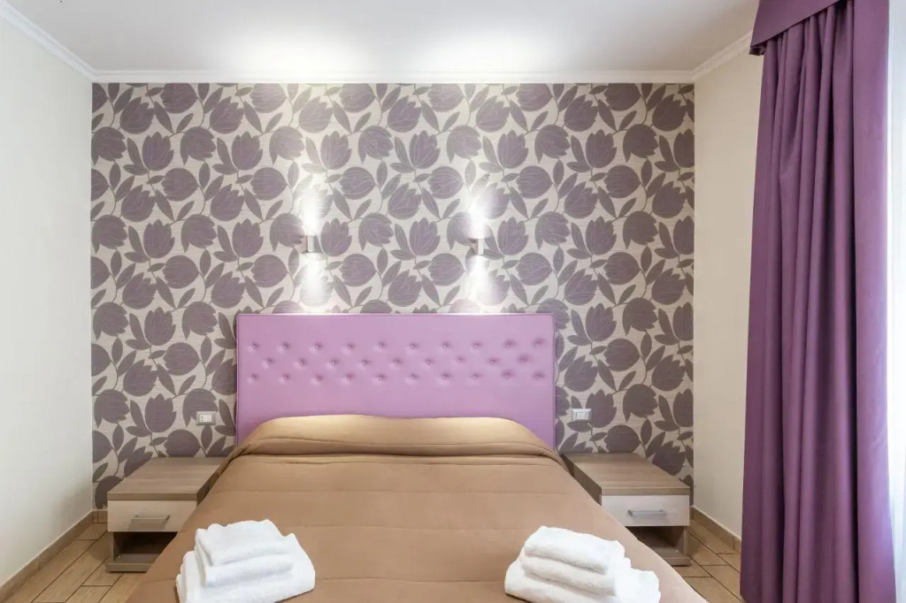 HOTIDAY Room Collection - Roma Barberini