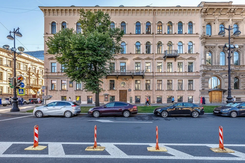 Панорамные апартаменты 180 кв. м