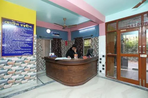 OYO 26203 Hotel Ratnodeep