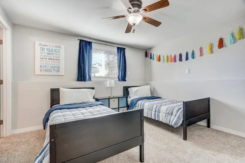 Family Vacation Home With Trampoline