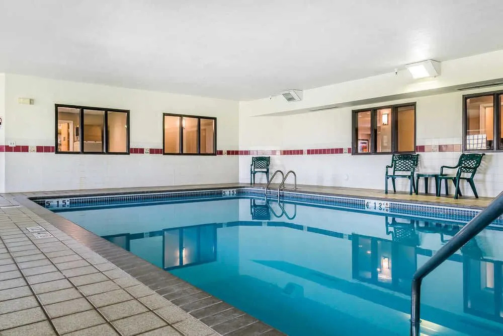 Comfort Inn & Suites