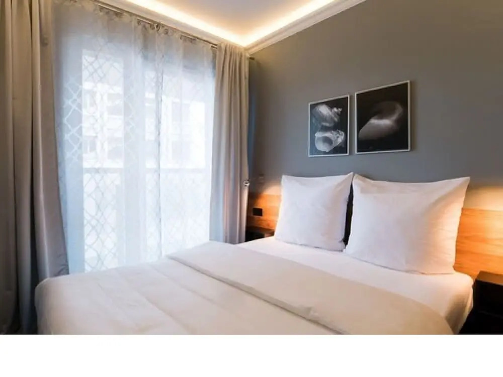 Gdańsk Old Town Waterlane by Noclegi Renters