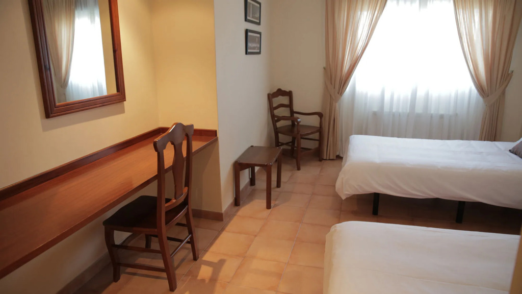 Hotel Alda Bueumar