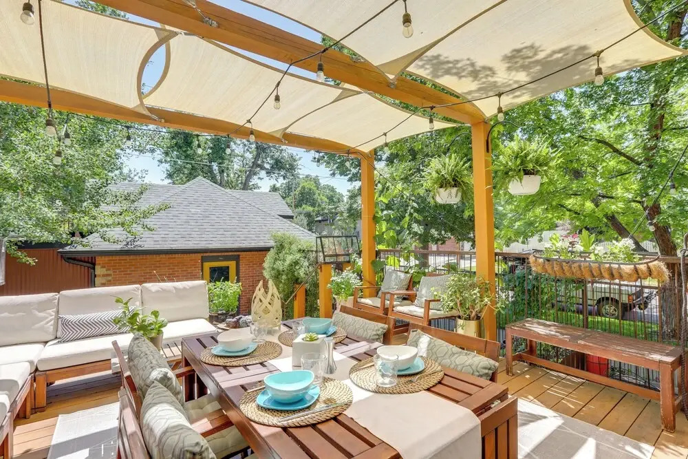 Walk to Denver Zoo: City Park Getaway w/ Garden