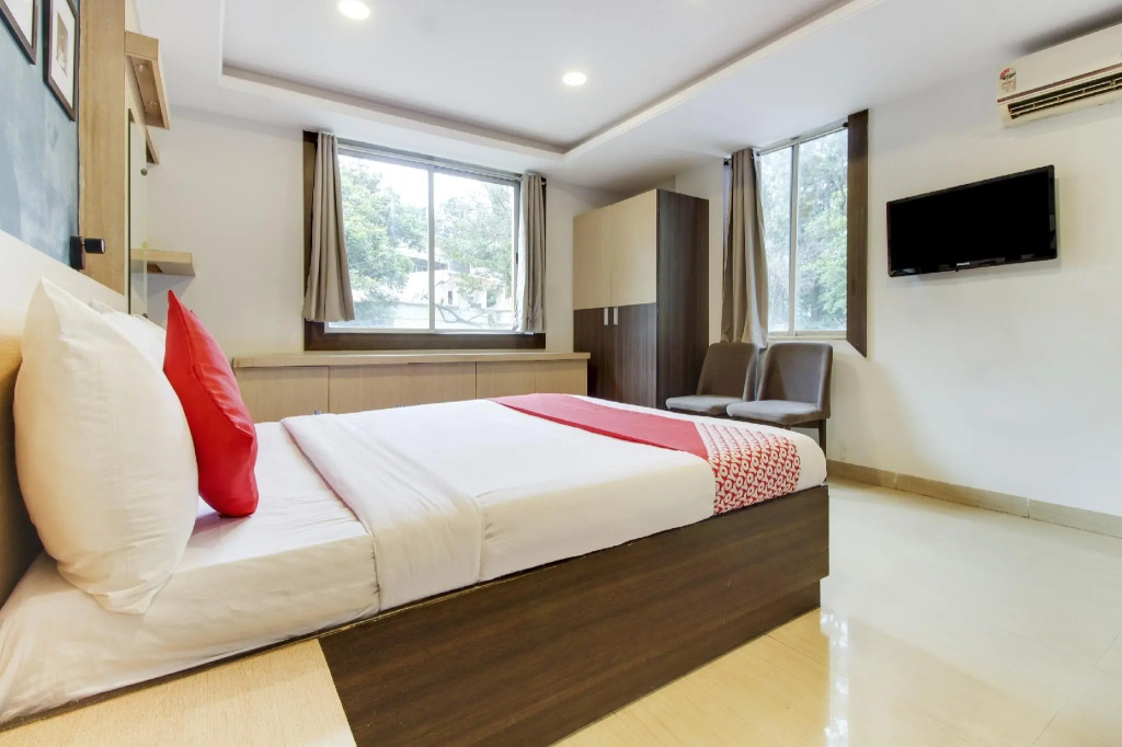 S K RESIDENCY