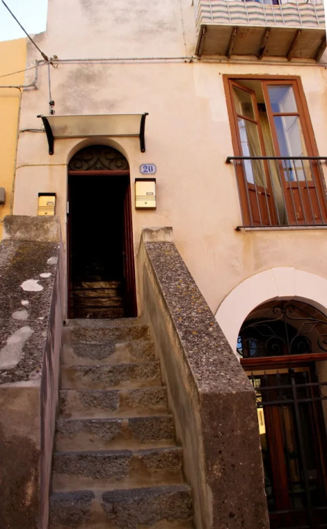 Three bedrooms apartment with large terrace overlooking rooftops of old town
