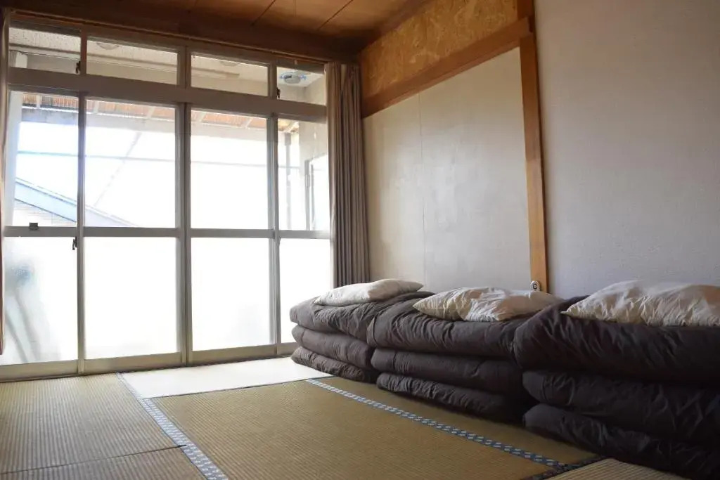 Guest House 3710