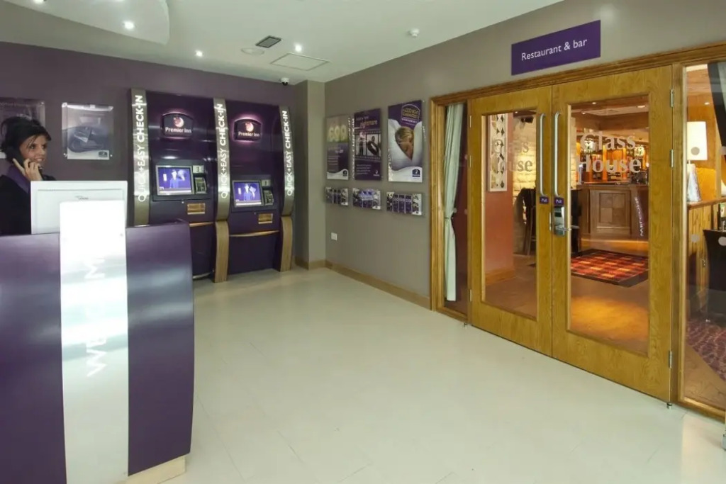 Premier Inn Barnsley Central M1 J37