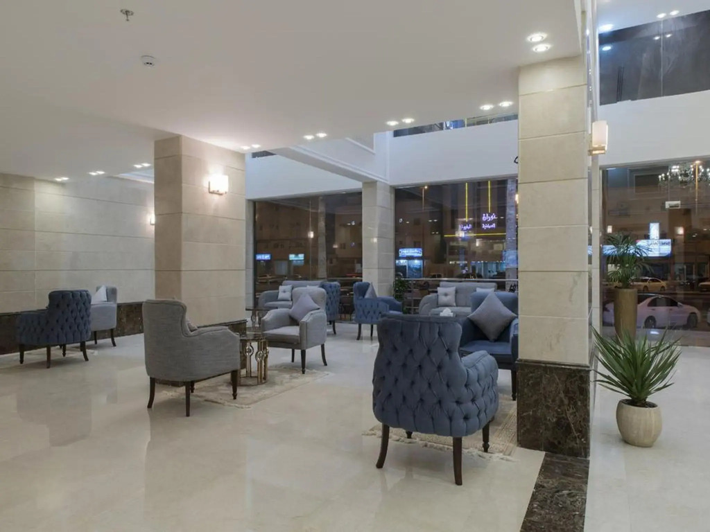Remaz Suites Hotel
