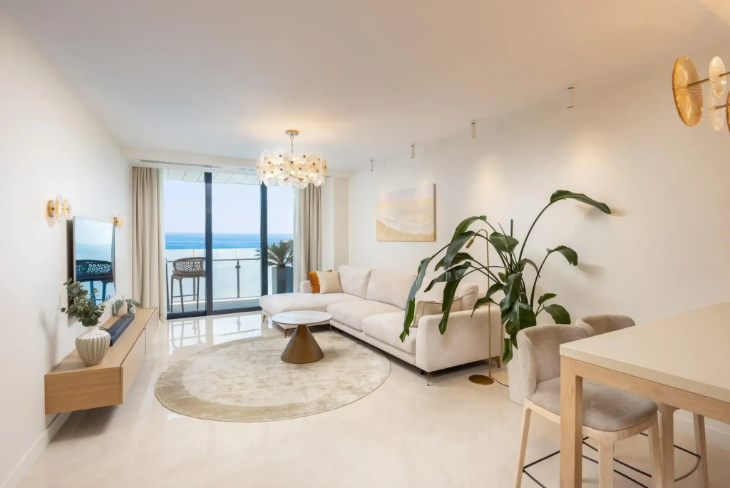 Sun Apartments АК Карат 21