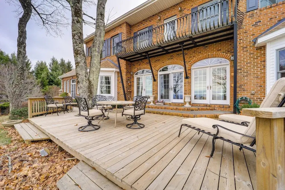 Immaculate Boone Villa w/ Entertainment Lounge