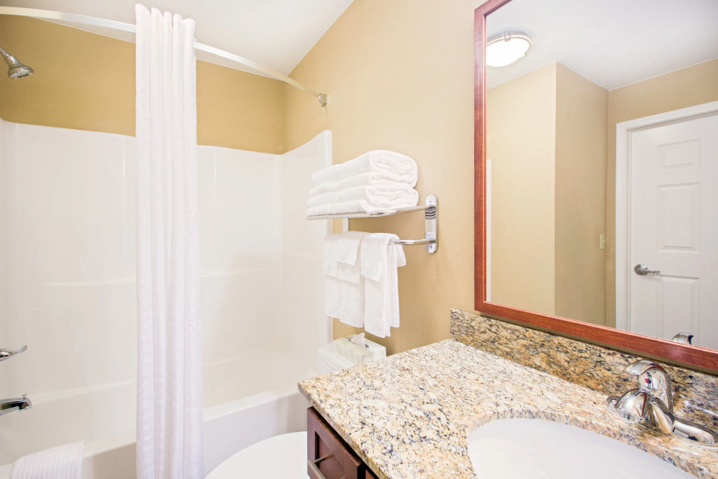 Candlewood Suites Pittsburgh-Cranberry by IHG