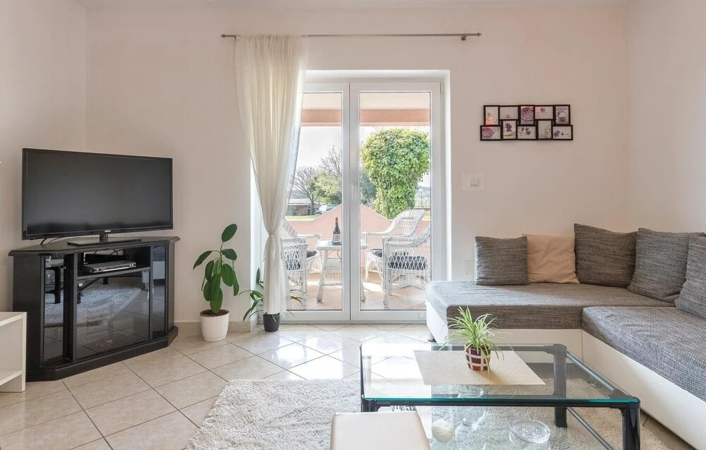 Stunning Home in Marcana With Wifi and 3 Bedrooms