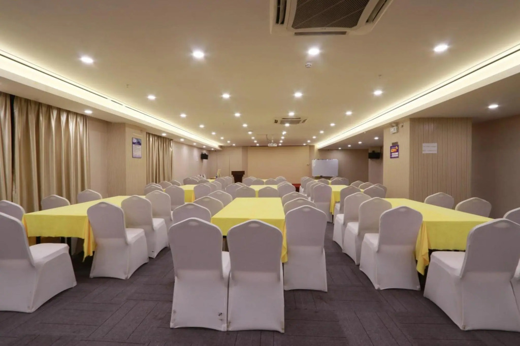 Lavande Hotels Foshan Pioneer Industrial Park
