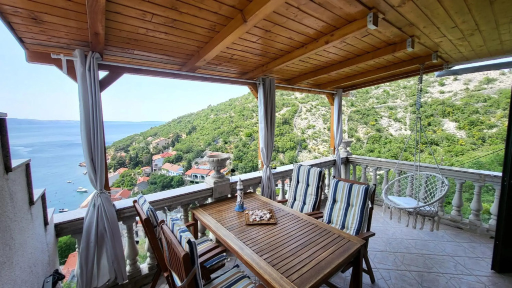 Apartment Biondić