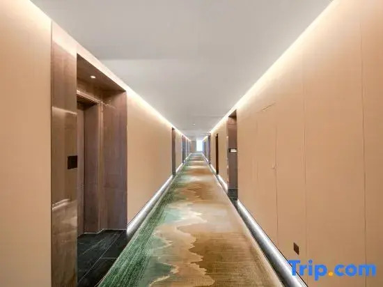 Zhumadian Zhengyang Jiangguo Avenue Lanou International Hotel