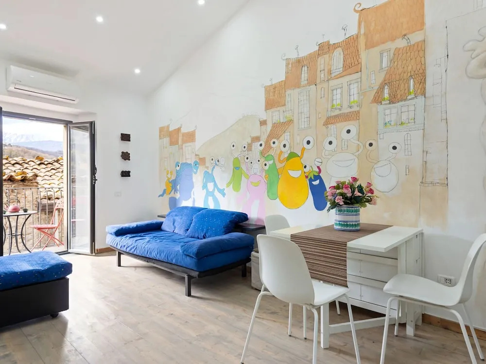 Cosy Holiday Home in Castiglione di Sicilia With Balcony