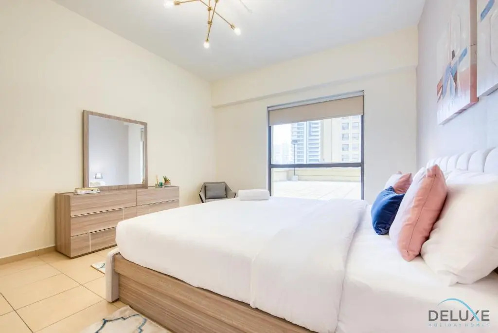 Immaculate 2 BR at Sadaf 6 JBR by Deluxe Holiday Homes