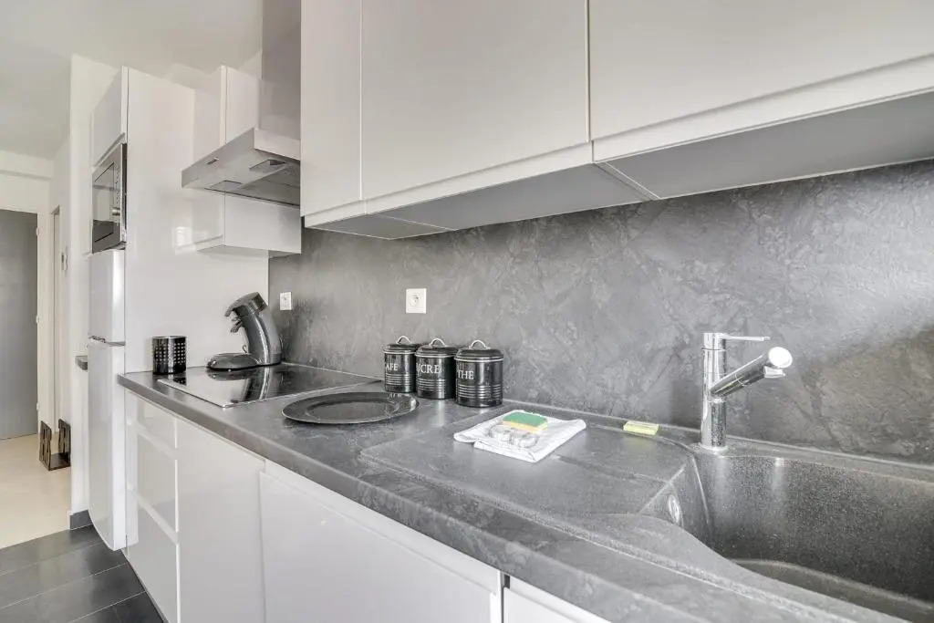 IMMOGROOM - 5 min from beach -Terrace - AC - Parking