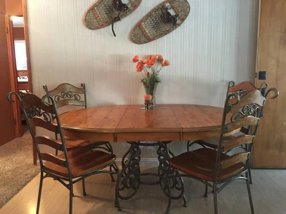 Sleep 6 - 8 in Tahoe Park! Great Value & Location!