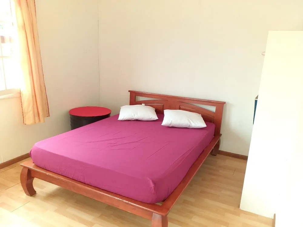 House With 3 Bedrooms in Saint Louis, With Wonderful Mountain View and Furnished Garden